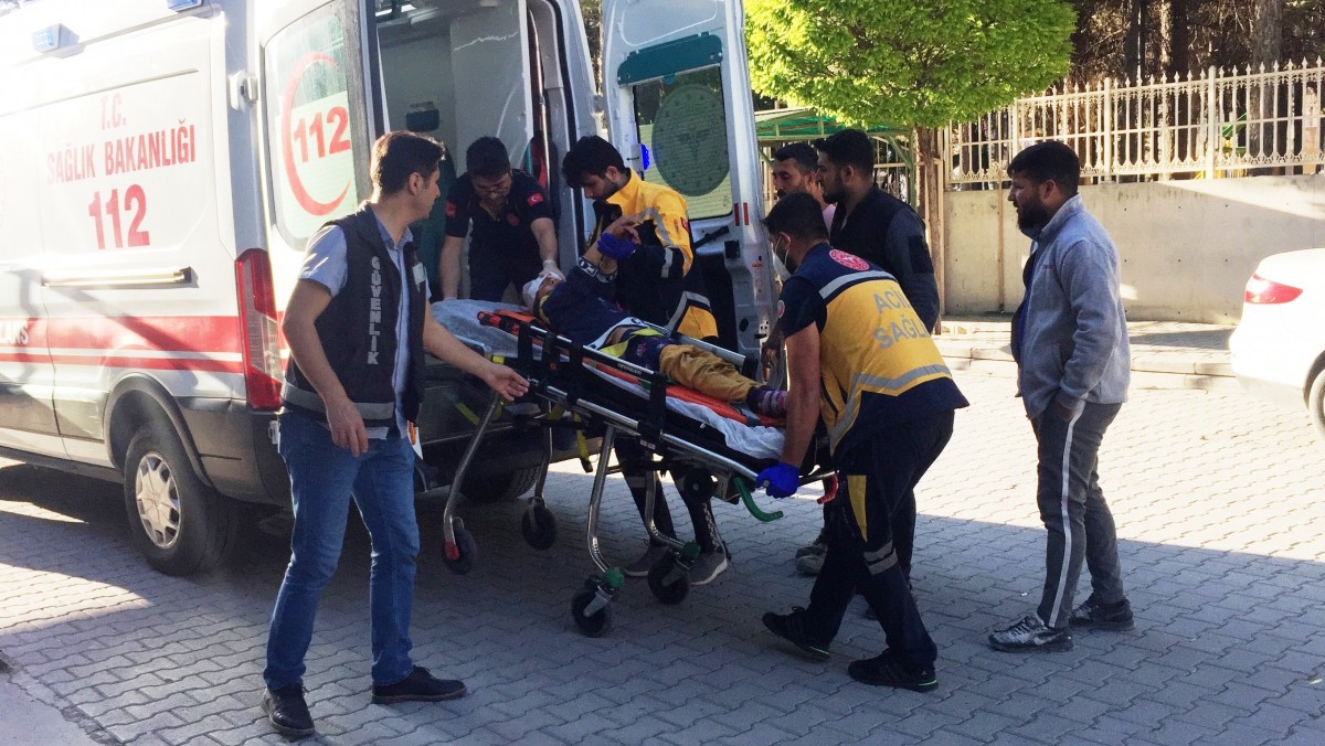 Konya'da otomobilin çarptığı çocuk ağır yaralandı