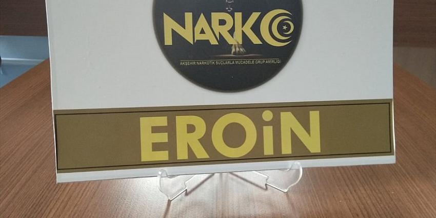 Konya'da otostop çeken kişinin üzerinden bakın ne çıktı