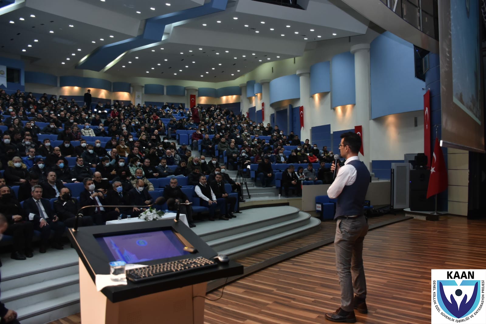 KONYA’DA ÖZEL GÜVENLİK VE GENEL KOLLUK GÖREVLİLERİNE "KAAN PROJESİ" ANLATILDI