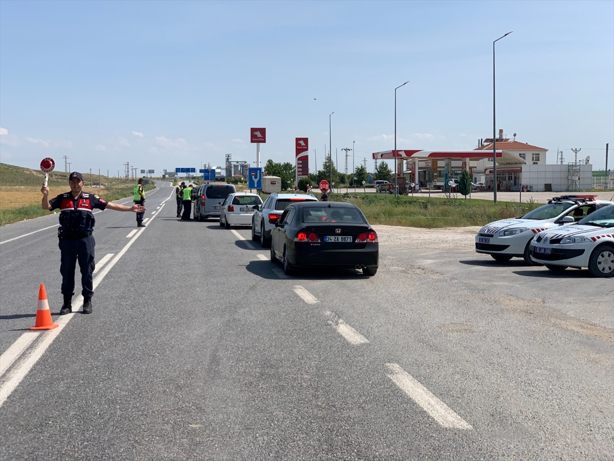 Konya'da "Cayrokopter" ile trafik denetimi yapıldı