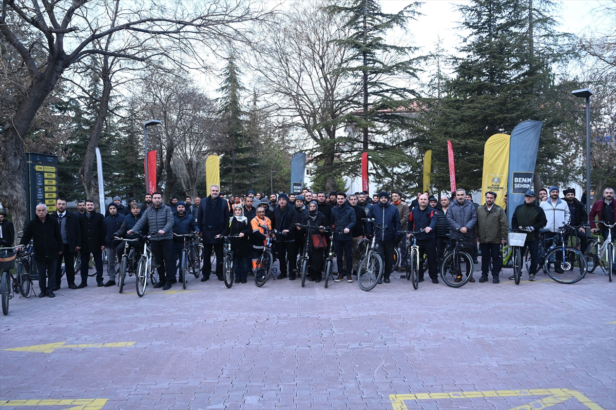 Konya'da "Dünya Kışın Bisikletle İşe Gitme Günü" etkinliği düzenlendi