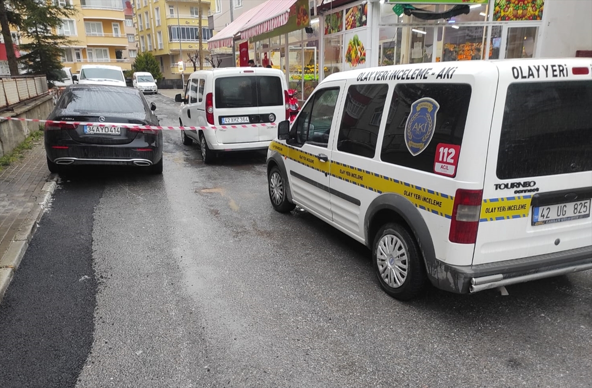Konya'da silahlı saldırıya uğrayan avukat bacağından yaralandı
