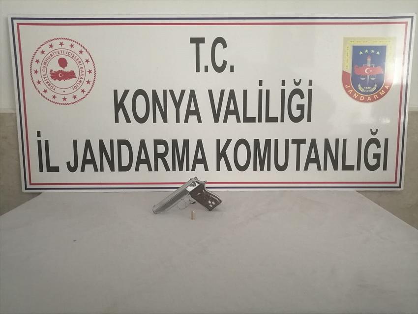 Konya'da sokağa çıkma yasağını ihlal eden 11 kişiye 38 bin 159 lira ceza uygulandı