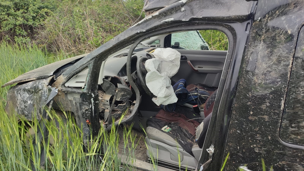 Konya'da takla atan otomobilin sürücüsü öldü