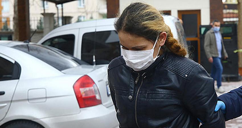  Konya'da üvey oğlunu döverek öldüren kadın yargılanıyor