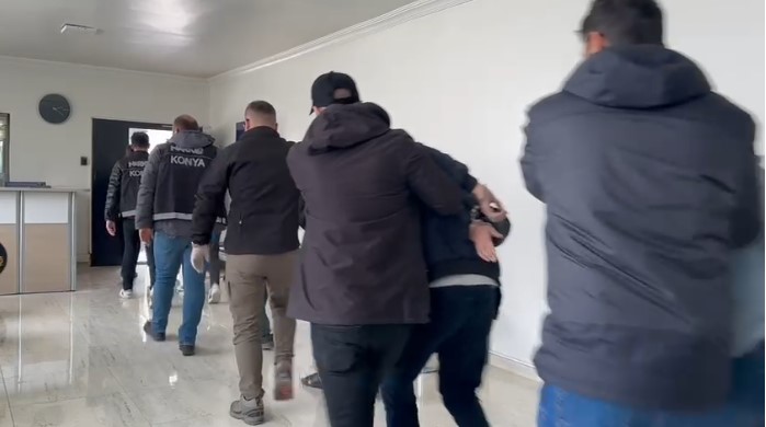 KONYA’DA UYUŞTURUCU SATICILARINA OPERASYON: 7 GÖZALTI
