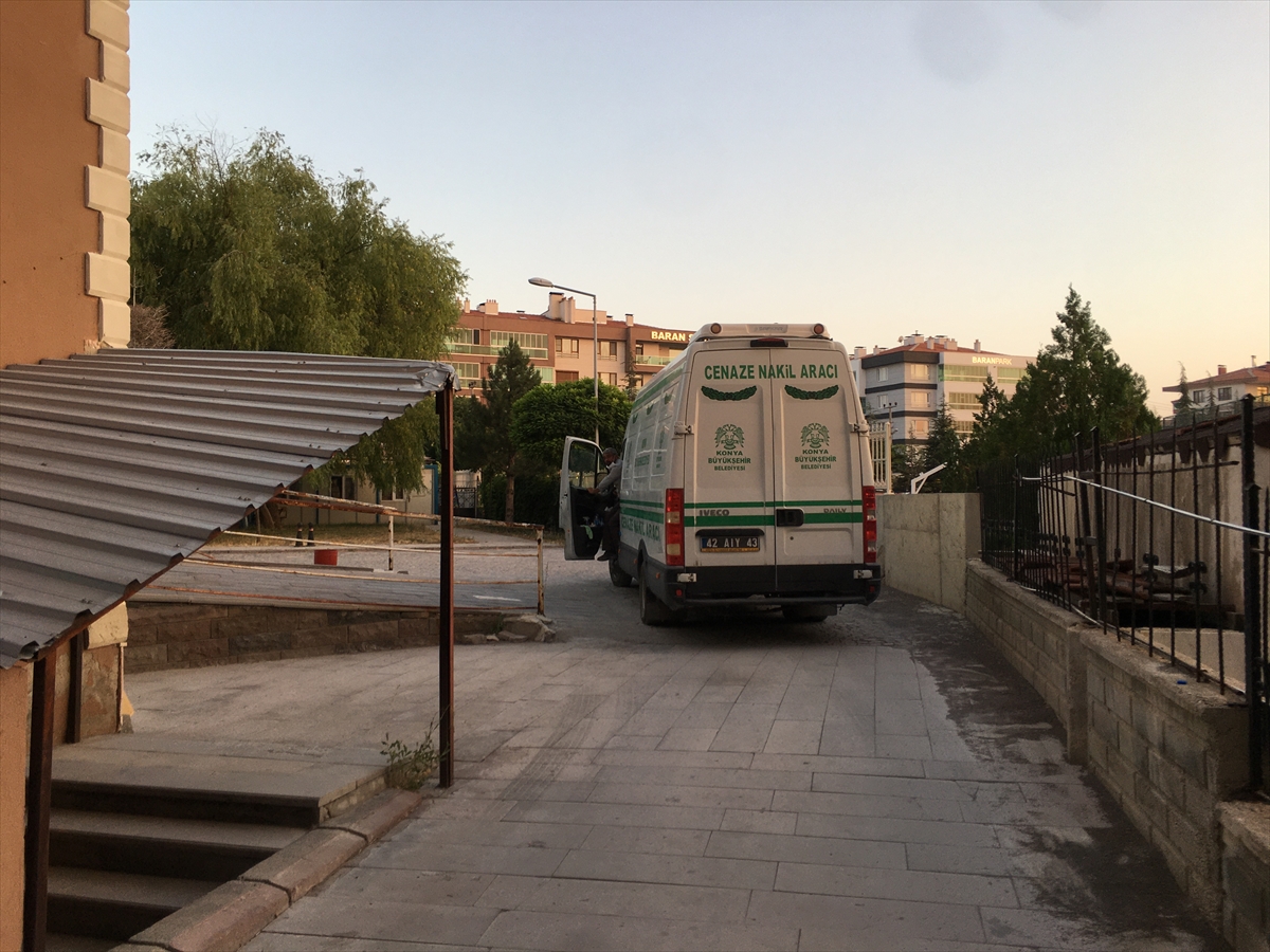 Konya'da  yaşlı kadın evinde ölü bulundu