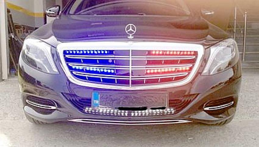 Konya'da yetkisiz çakar kullanan iki araç sürücüsüne para cezası kesildi