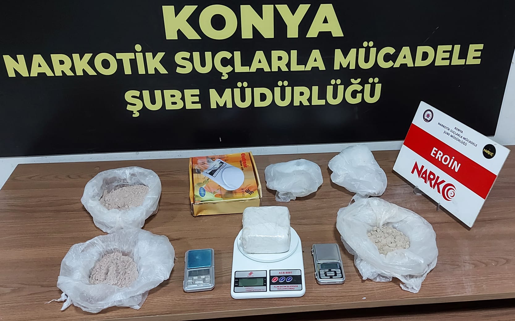 Konya’da Zehir Tacirlerine Operasyon:13 Kişi Tutuklandı