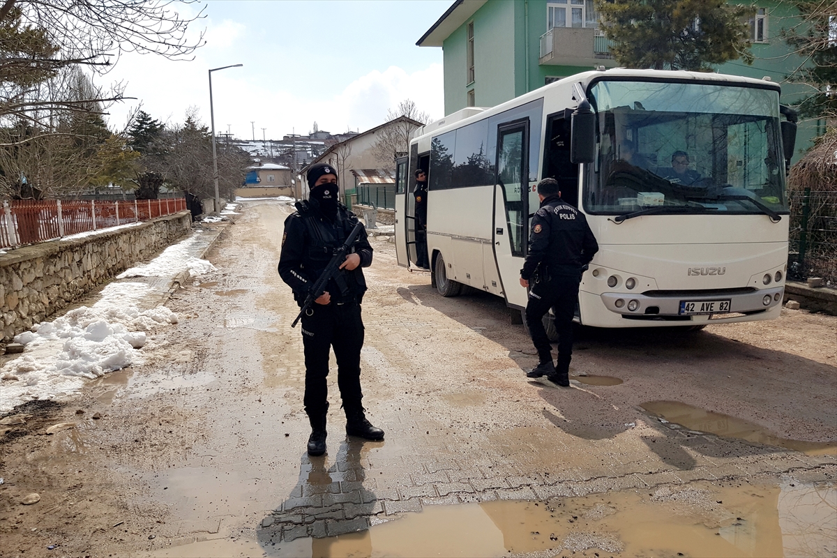 Konya'daki 3 kişinin öldüğü Cinayetle  ilgili yeni ayrıntılar  "Doktor Müdahale  ederken öldürdü iddiası"
