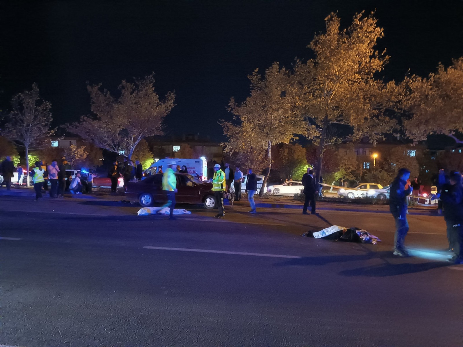 Konya'daki  Çok Feci trafik kazasında 5 kişi öldü, 5 kişi yaralandı