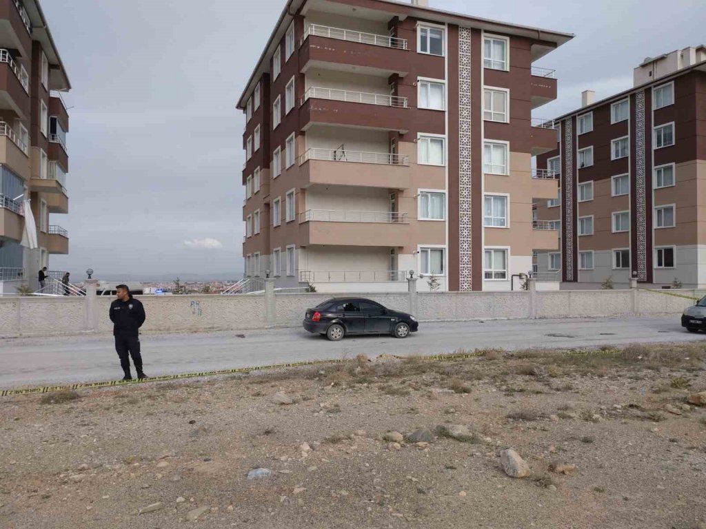 Konya'daki husumetli komşu kavgasında yaralılardan biri öldü!