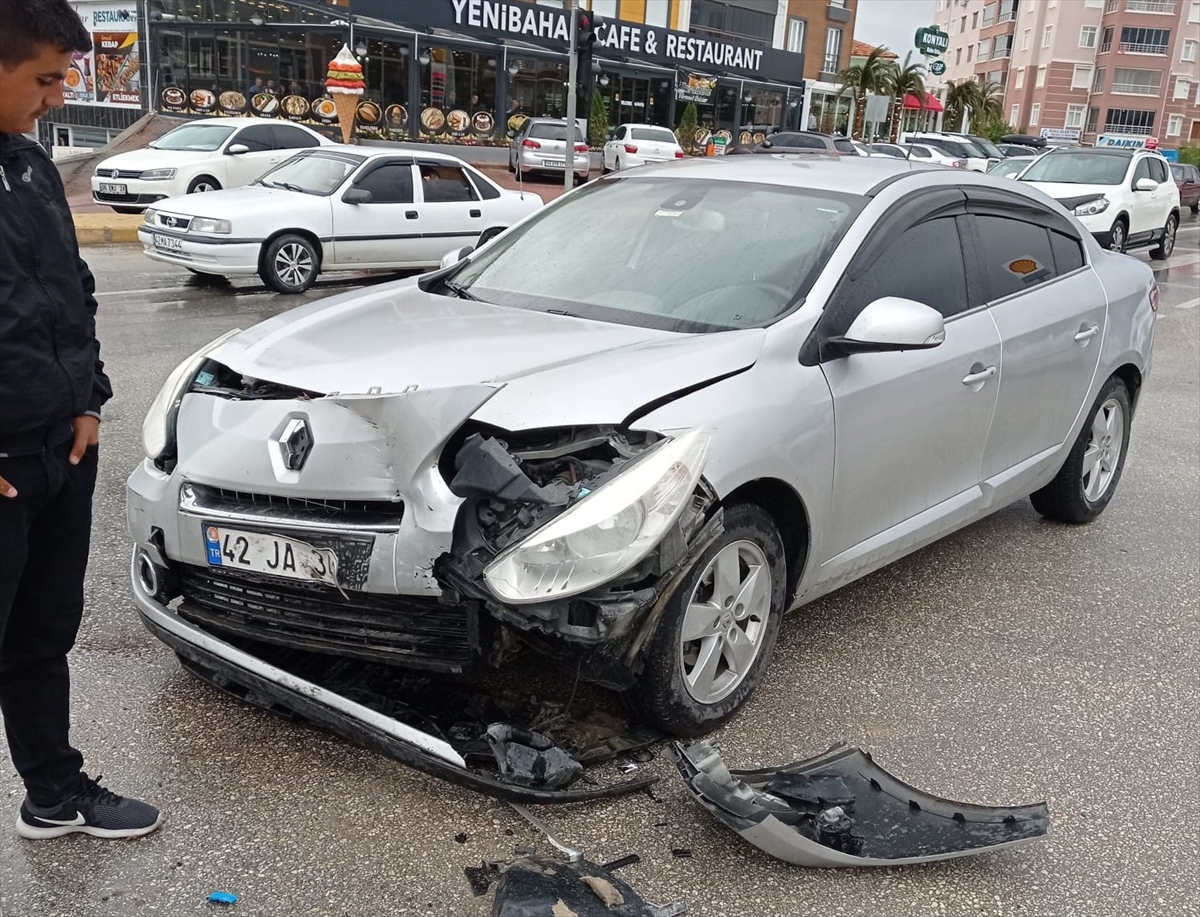 Konya'daki trafik kazasında 6 kişi yaralandı