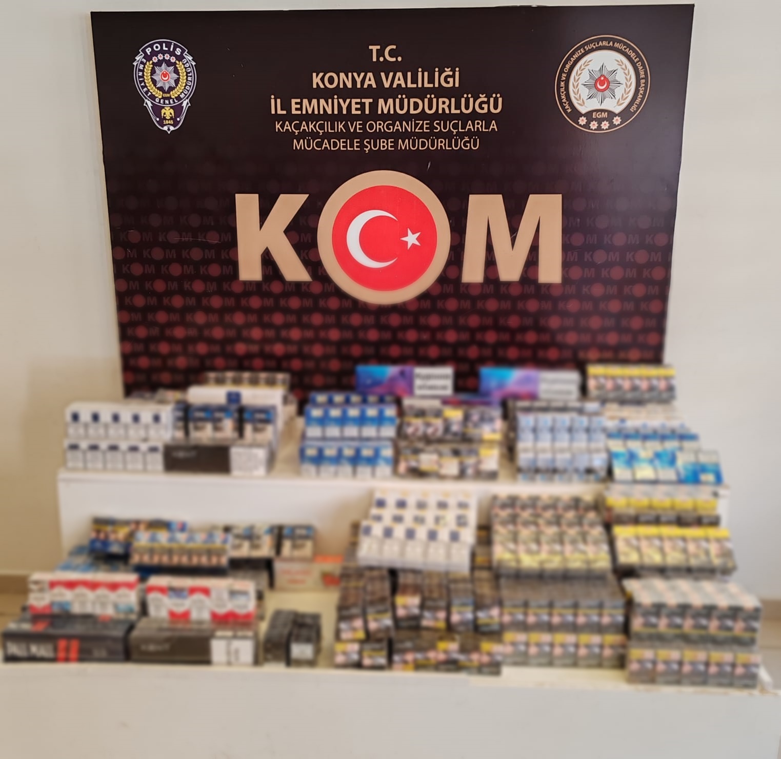 KONYA EMNİYETİ KAÇAKÇILARA GÖZ AÇTIRMIYOR!