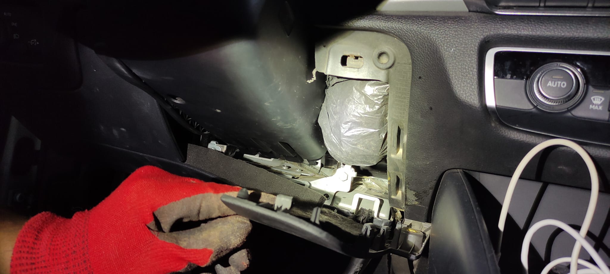 KONYA EMNİYETİ’NDEN ZEHİR TACİRLERİNE GEÇİT YOK!