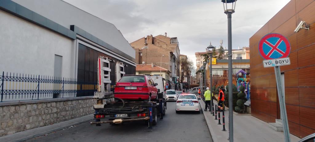 KONYA EMNİYETİNDEN HATALI PARKLARA SIKI DENETİM