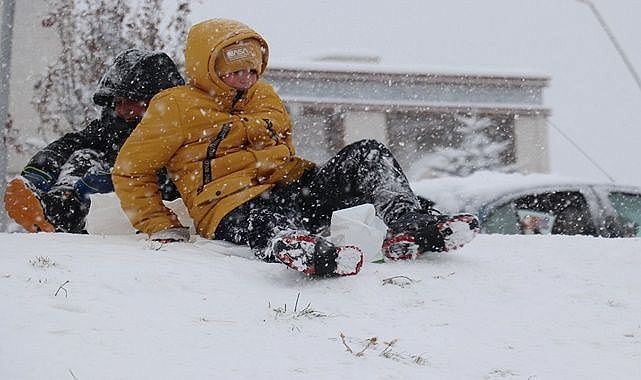 Konya'nın 3 ilçesinde eğitime kar engeli