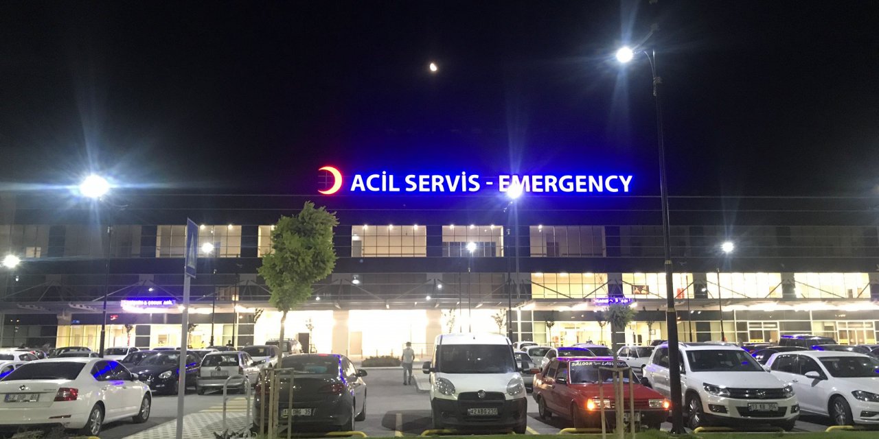 Konya Şehir Hastanesinde 3 sağlık çalışanı, hasta yakınlarınca darbedildi