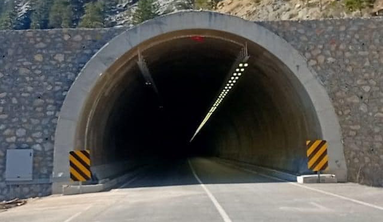 Konya'yı Alanya ve Antalya'ya bağlayan tünel hizmete açıldı