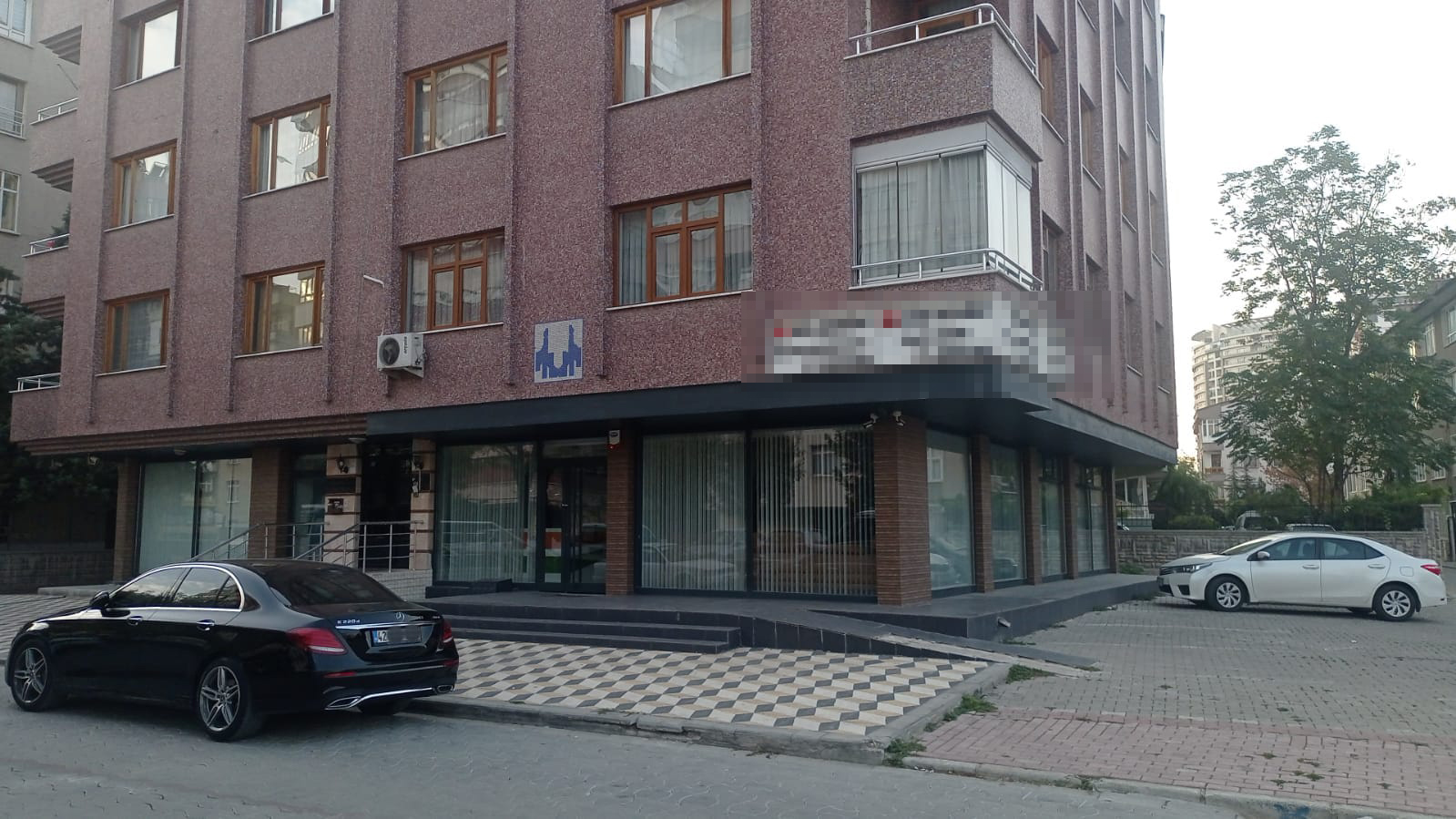 KONYADA FETÖ’NÜN FİNANS YAPILANMASINA AĞIR DARBE: 8 KİŞİ TUTUKLANDI