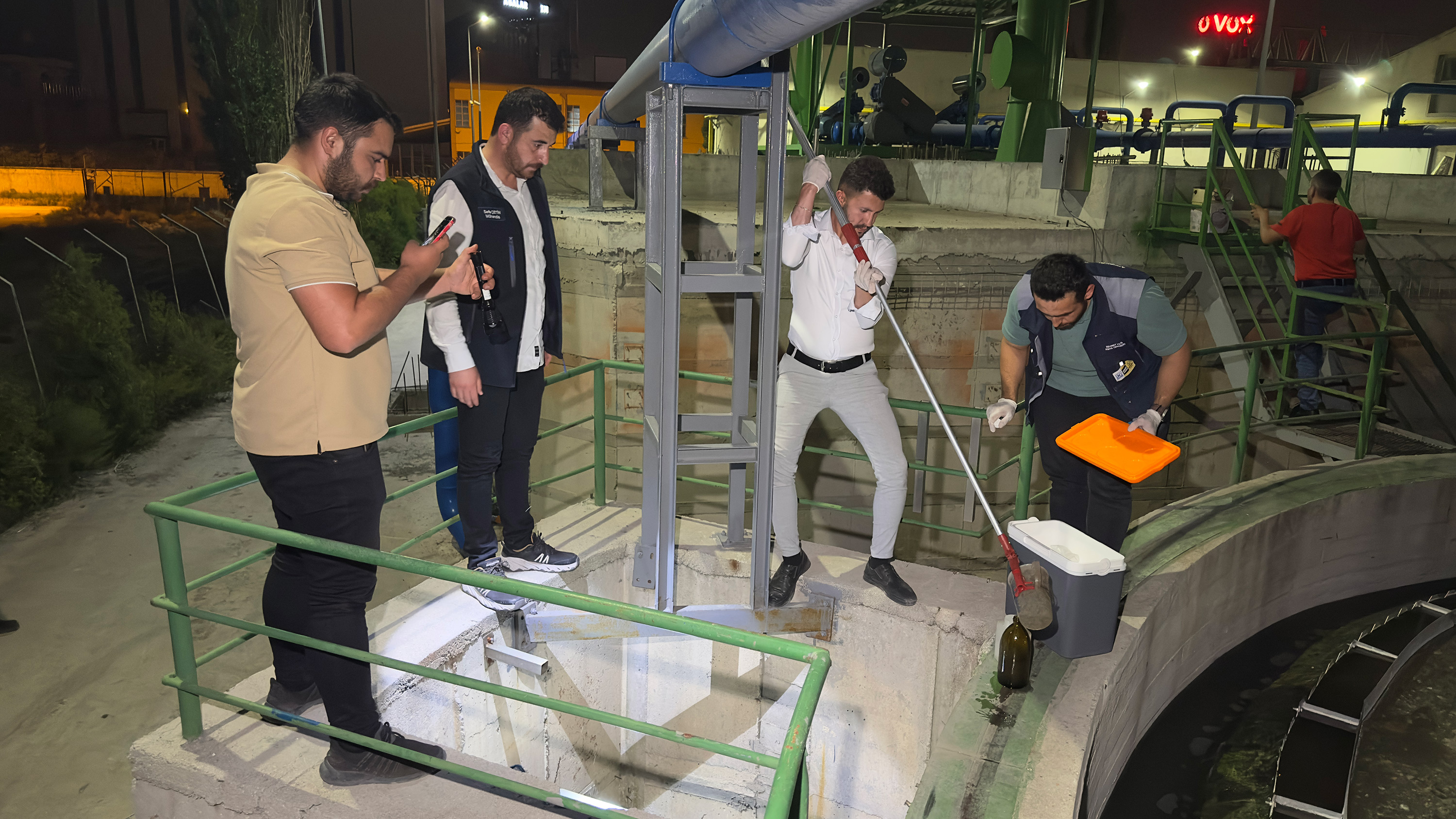 KOSKİ, TEMİZ BİR ÇEVRE İÇİN İŞLETMELERDE ATIK SU VE KOKU DENETİMİ GERÇEKLEŞTİRDİ