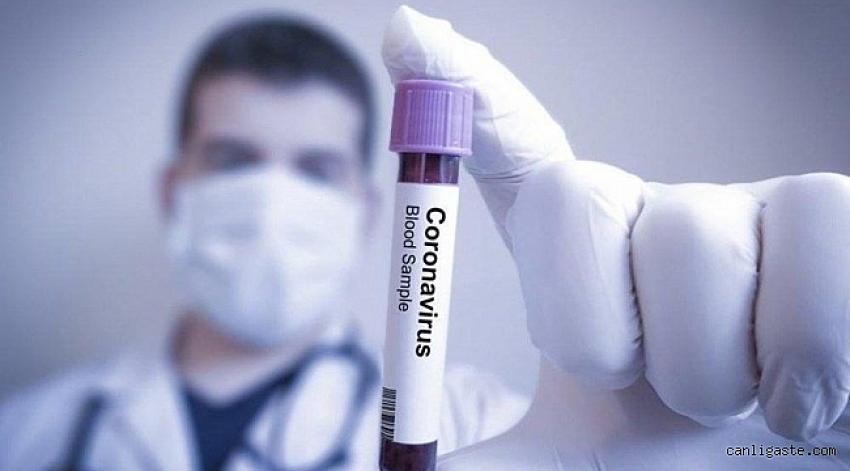 Kovid-19 aşısı olan 65 yaş ve üzerindekilerde vaka oranı yarı yarıya azaldı