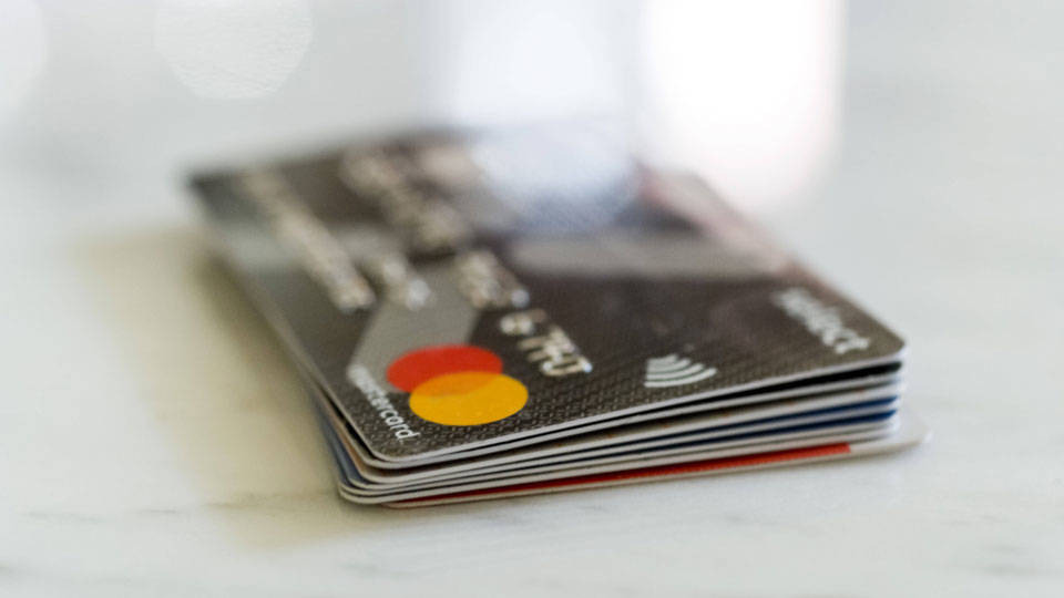 Kredi kartlarına tedbir geliyor!