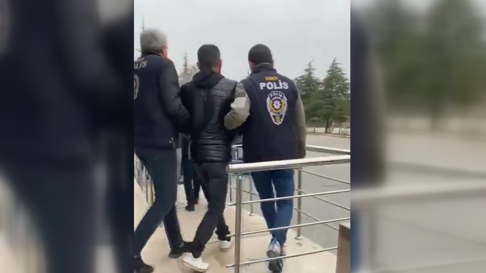 KREDİ VERECEĞİZ DİYEREK DOLANDIRICILIK YAPAN İNTERNET FARELERİ YAKALANDI!