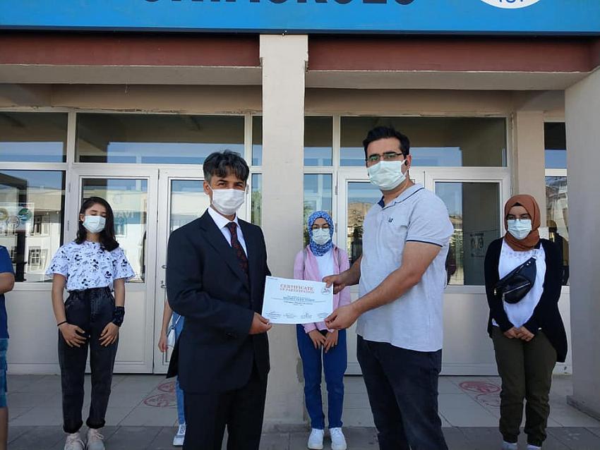 Mahmut Esat Ortaokulu üçüncü oldu