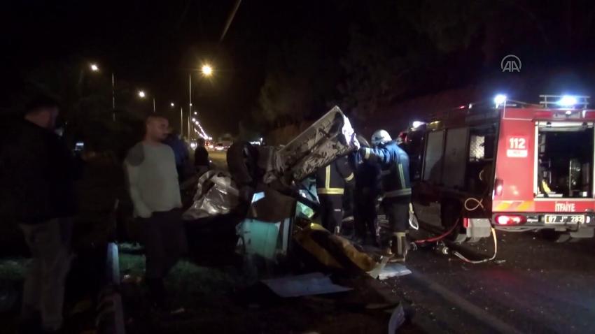 Manavgat'ta  Konya Plakalı otomobil çarpıştı bir kişi öldü