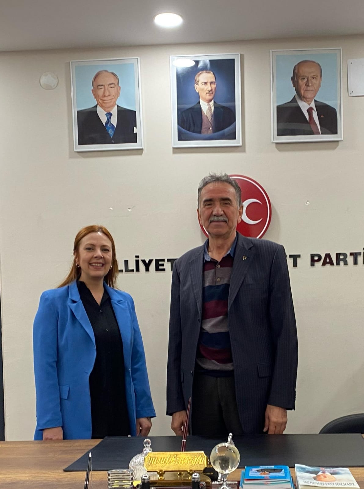 MHP ADAY ADAYI GÜLBÜS   ERDOĞAN ADAYLIK ÇALIŞMALARINA  DEVAM EDİYOR.