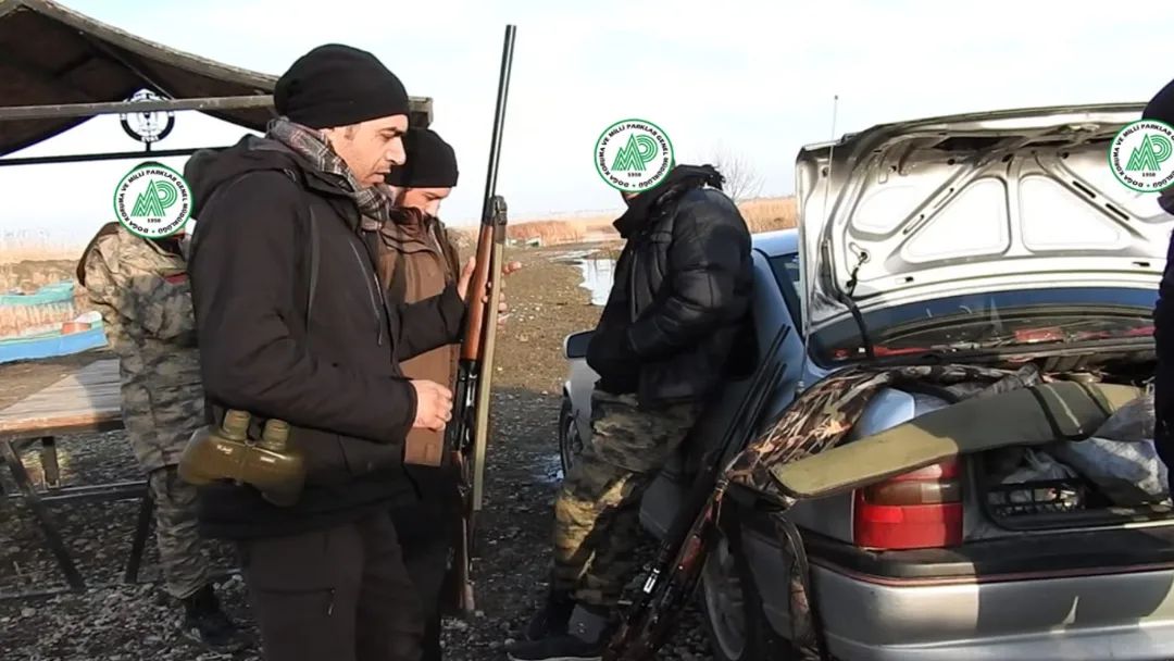 MİİLİ PARKLAR YASAK AVLAMAYA  KARŞI GECE  GÜNDÜZ  MÜCADELE EDİYOR.