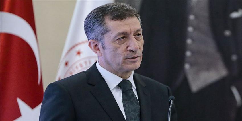 Milli Eğitim Bakanı Selçuk'tan okullarla ilgili dikkat çeken paylaşım