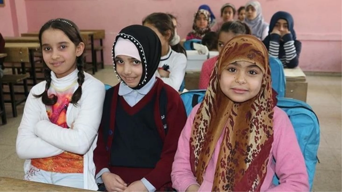 Milli Eğitim Bakanı Tekin: Türkiye'de 790 bin Suriyeli öğrenci var
