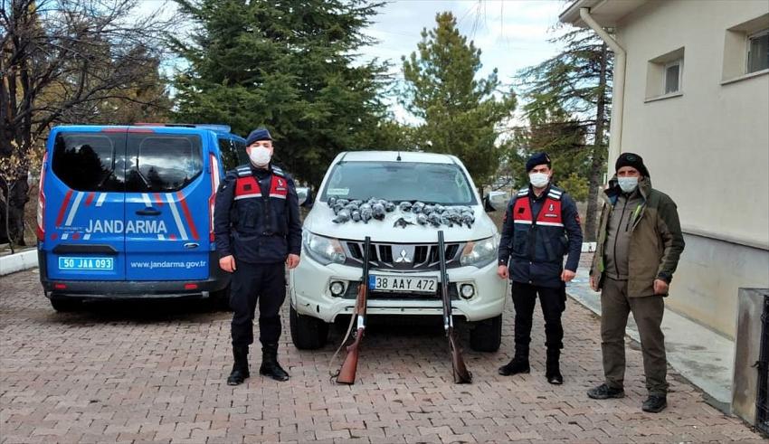 Nevşehir'de kaçak avlanırken suçüstü yakalanan 2 şüpheliye 24 bin lira ceza