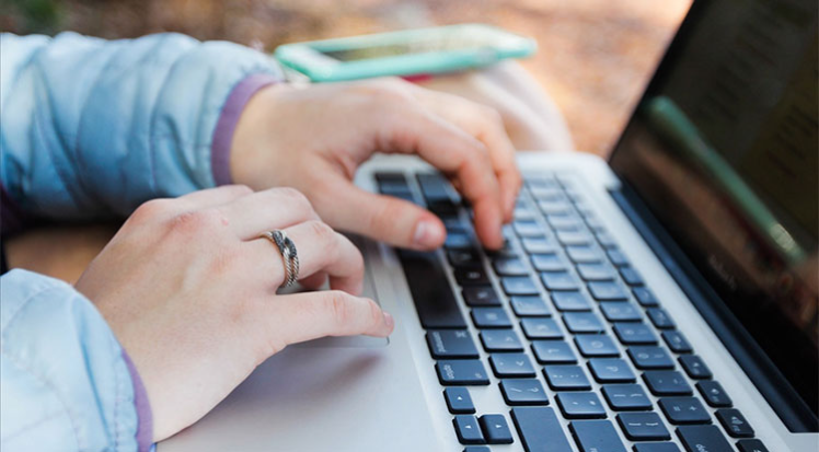 Öğretmenlik kariyer sınavı 19 Kasım'da çevrimiçi olarak yapılacak!