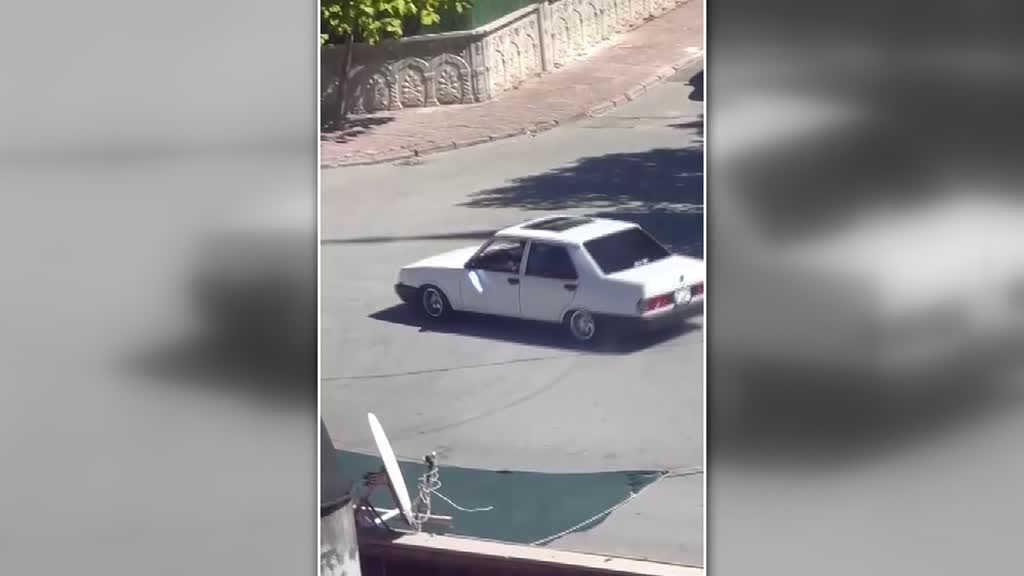 KONYA - Drift yapan sürücülere 25 bin 598 lira ceza kesildi