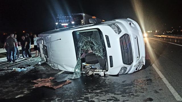 Osmaniye'de Öğrenci  taşıyan  minibüs TIR ile çarpıştı: 17 yaralı