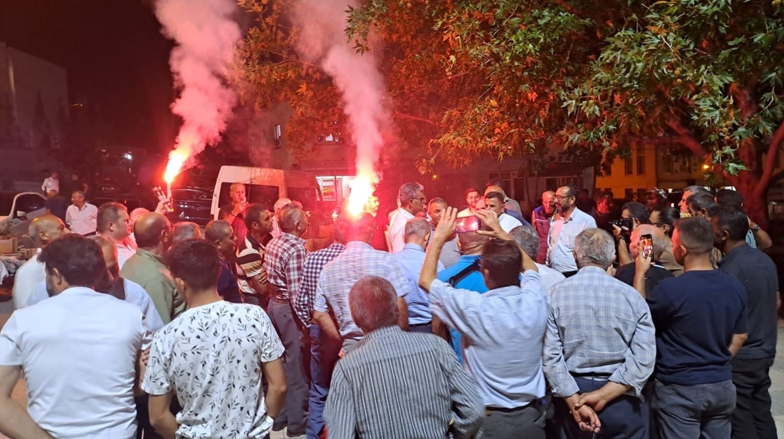 PANCAR SUSUZ OLMAZ, ÜRETMEK İÇİN SU İSTİYORUZ İŞİMİZ PANCAR TALEBİMİZ BOŞA AKAN SULAR