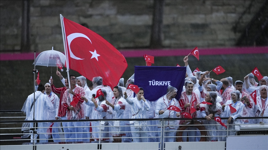 Paris 2024 Olimpiyat Oyunları'nın açılış töreni başladı