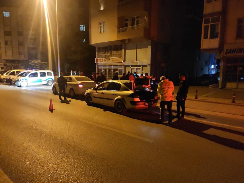 POLİSTEN "ŞOK" UYGULAMASI: 227 ŞAHIS, 155 ARAÇ SORGULANDI