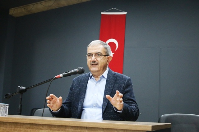 Prof. Dr. Mustafa Şahin, Şehit Muhsin Kiremitçi Fen lisesi öğrencileri ile  buluştu