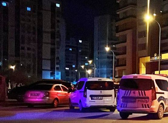 "Konya'da Site Kapıcısı Dehşeti! Cinayet İşleyip Teslim Oldu"