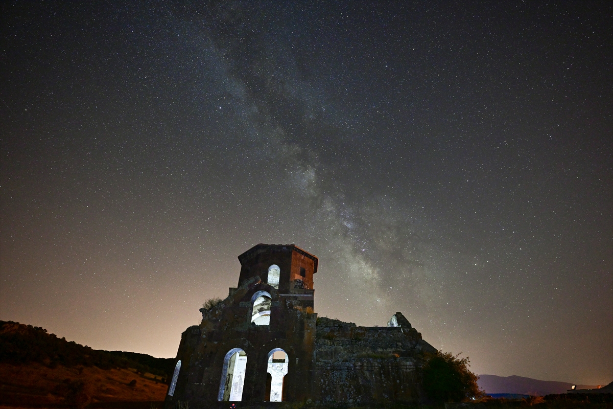"Perseid meteor yağmuru" Türkiye'den  gözlemlendi FOTOHABER