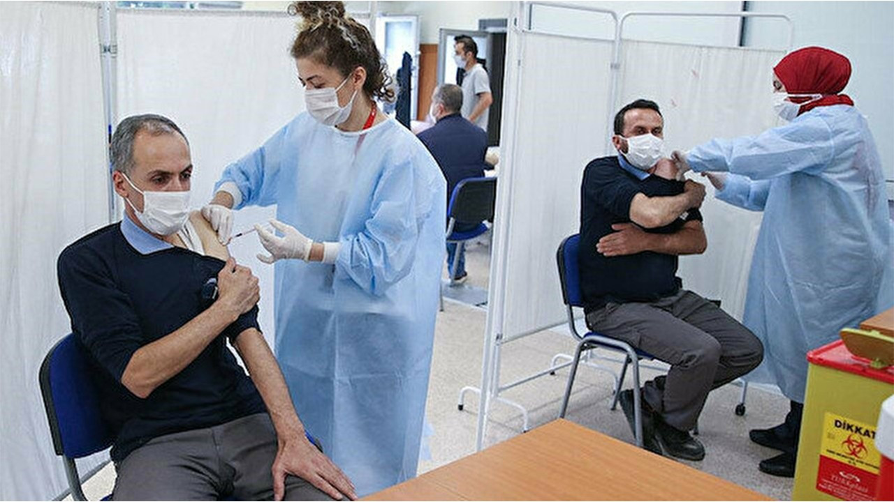 Sağlık Bakanlığına 42 bin 500 personel alımına ilişkin başvuru kılavuzları İŞKUR'a gönderildi