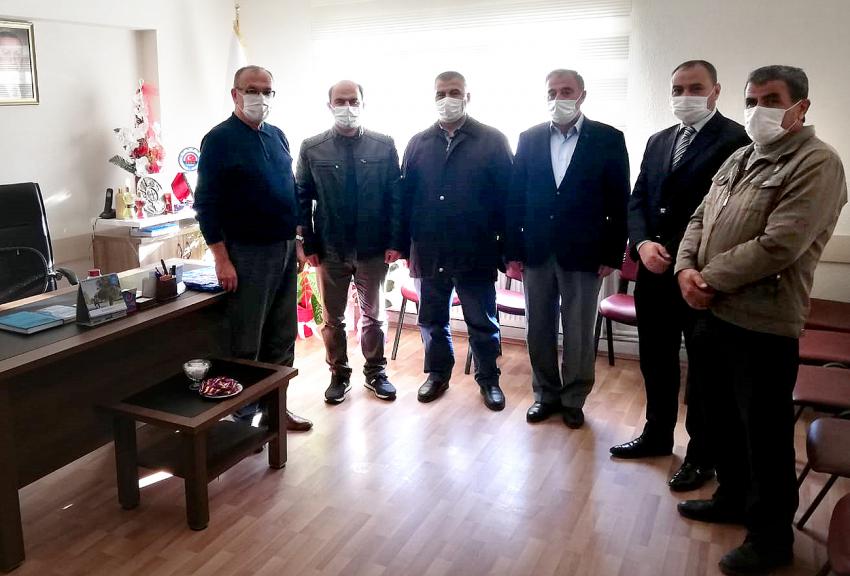 Sağlık Hizmetleri Derneği’nden Ak Parti’ye ziyaret