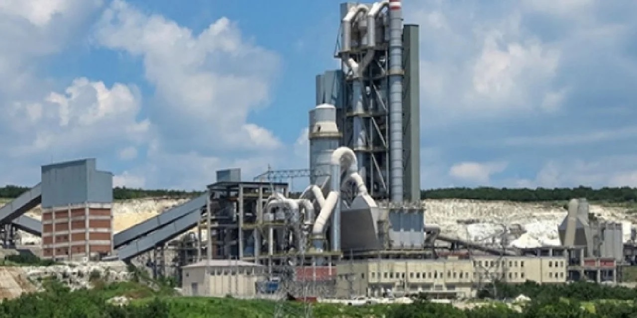 Şehir İçinde  kalan Konya Çimento  TAŞINIYOR MU?