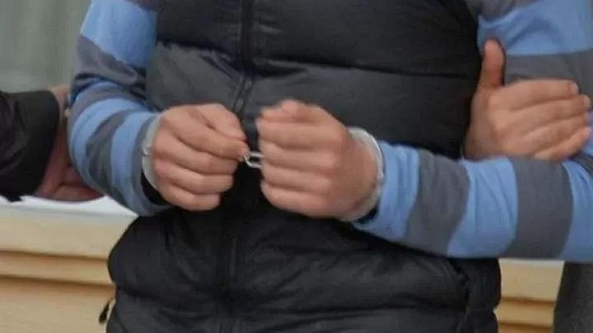 ŞEHİR MERKEZİNDE GÖSTERİYE KONU OLAN KÖPEĞİ ÖLDÜREN ŞAHIS YAKALANDI