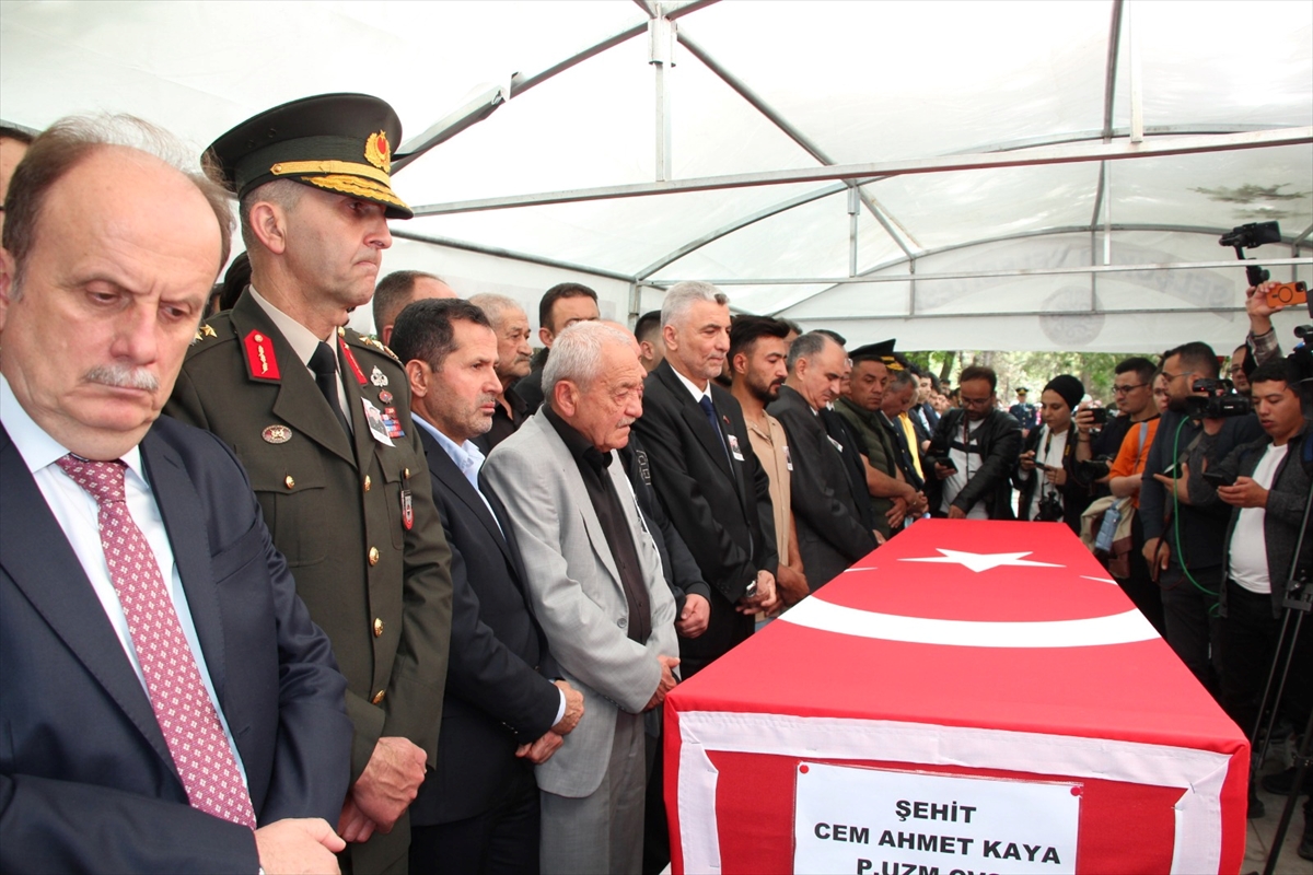Şehit Piyade Uzman Çavuş Kaya Konya'da son yolculuğuna uğurlandı