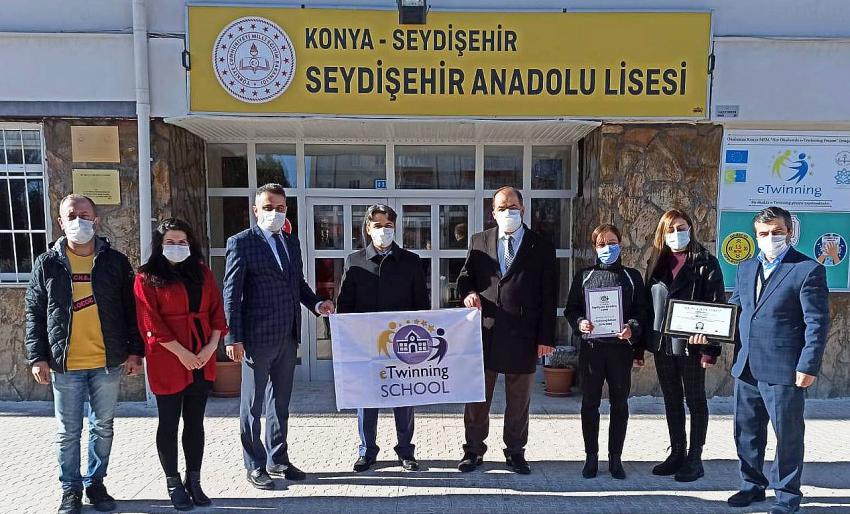 Seydişehir Anadolu Lisesine ulusal kalite etiketi ve sertifika